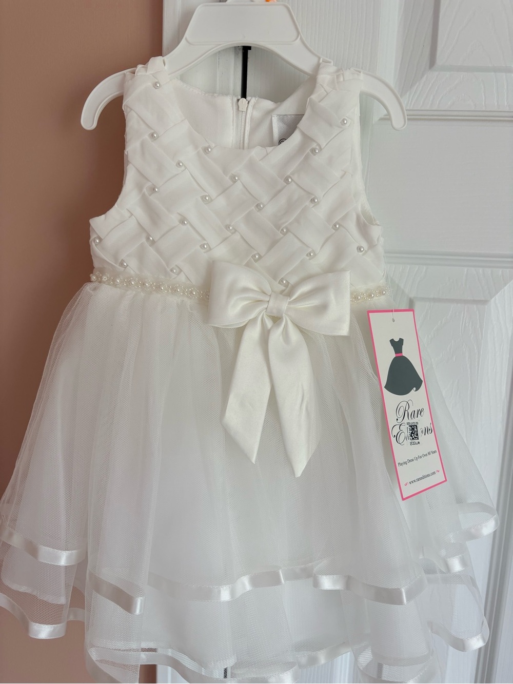 NWT White Pearl-Detail Tulle Flower Girl Dress 12 Mo